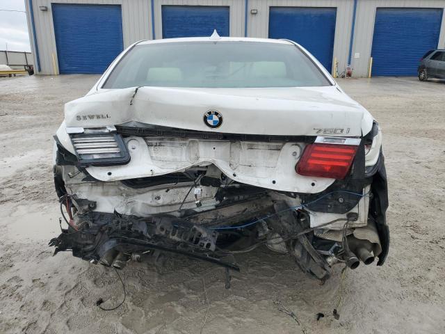 WBAYA8C51FD825582 BMW 7 Series