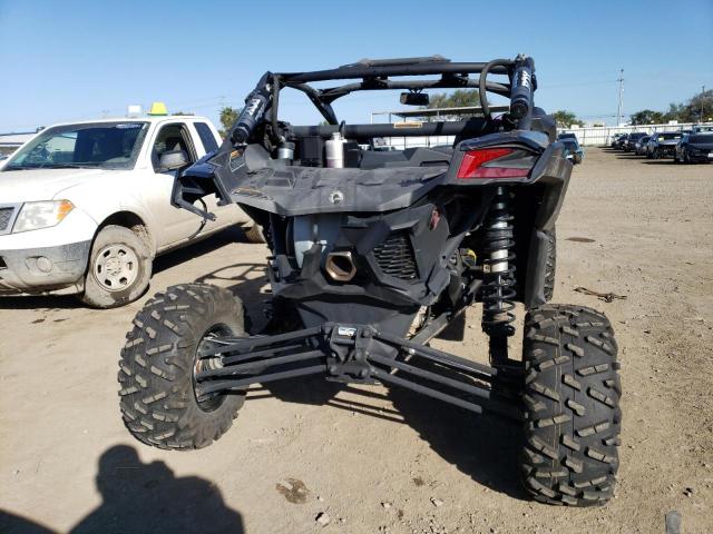 2021 CAN-AM MAVERICK X - 3JBVXAV27MK000614