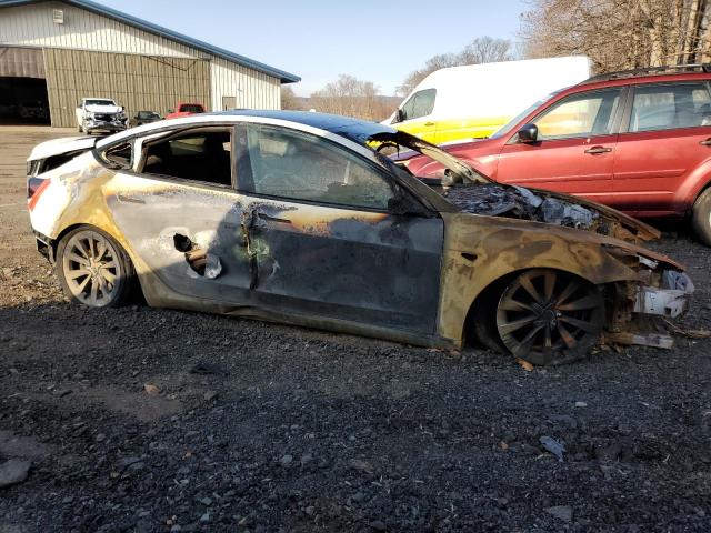 5YJ3E1EB1NF192567 Tesla MODEL 3