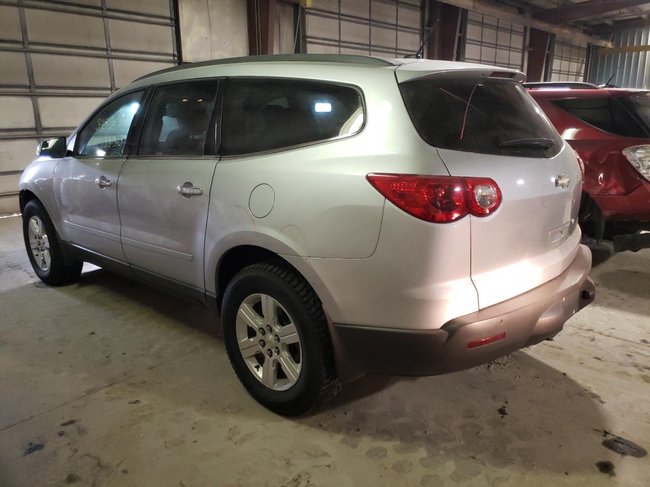 1GNKRGED6BJ418117 2011 Chevrolet Traverse Lt