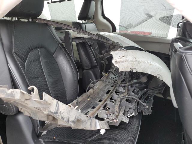2018 CHRYSLER PACIFICA H - 2C4RC1N78JR230015