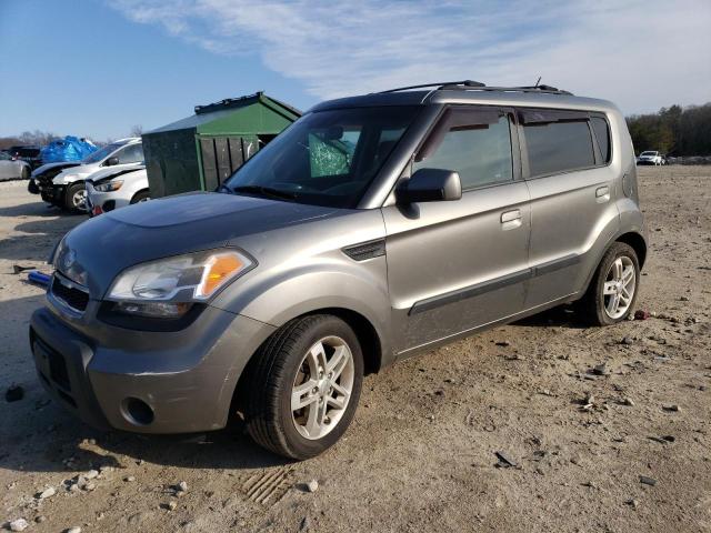 2010 Kia Soul +