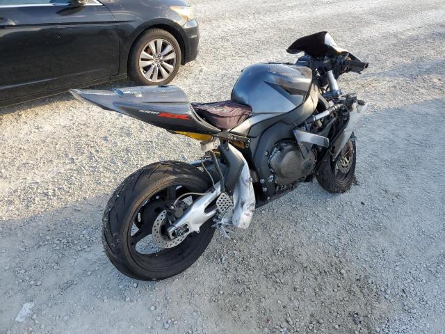 2004 HONDA CBR1000 RR - JH2SC57074M004927