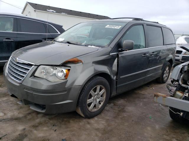 2010 Chrysler Town & Country Touring