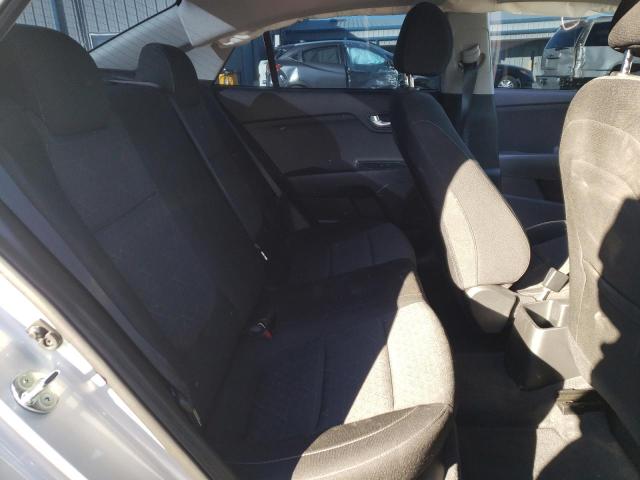 3KPA24AD1NE504563 KIA RIO LX