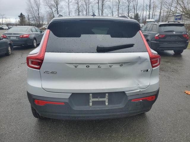 2021 VOLVO XC40 T5 R- - YV4162UM3M2565409
