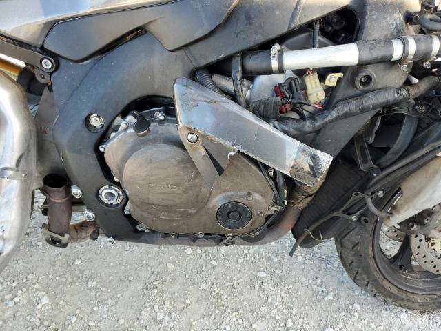 2004 HONDA CBR1000 RR - JH2SC57074M004927
