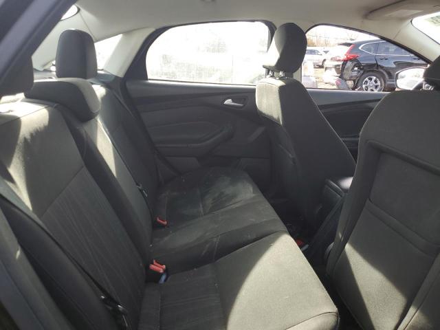 1FADP3F22FL241319 Ford FOCUS SE