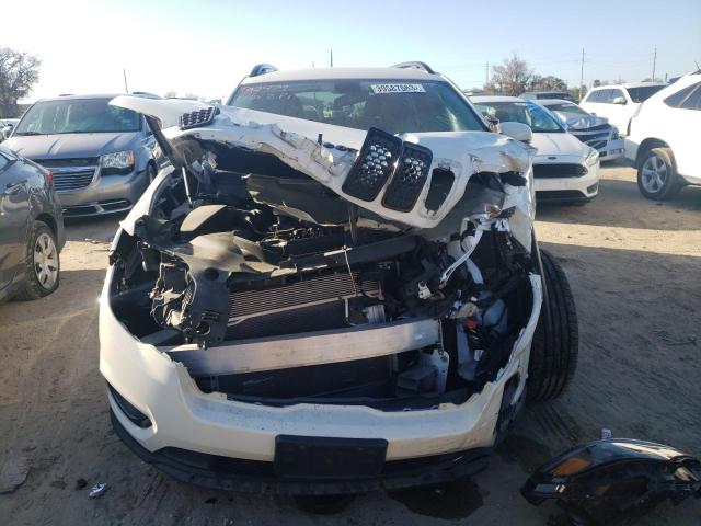 1C4PJMLB8KD438177 Jeep Cherokee Latitude Plus