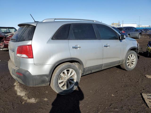 5XYKUDA26BG040763 KIA SORENTO EX