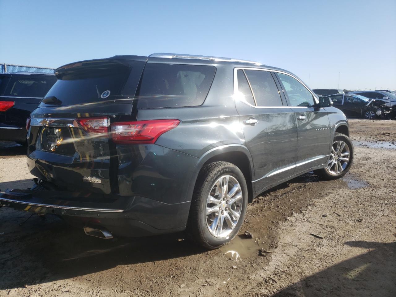 1GNERNKW9MJ233554 Chevrolet Traverse H 3