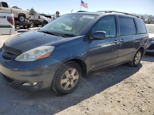 2007 Toyota Sienna XLE