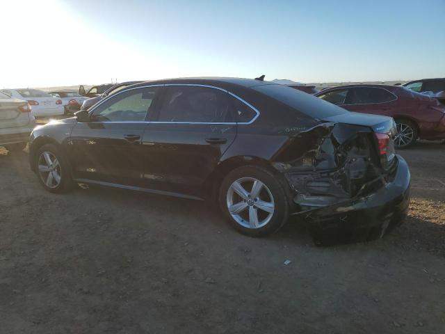 2015 VOLKSWAGEN PASSAT S - 1VWAT7A35FC106560