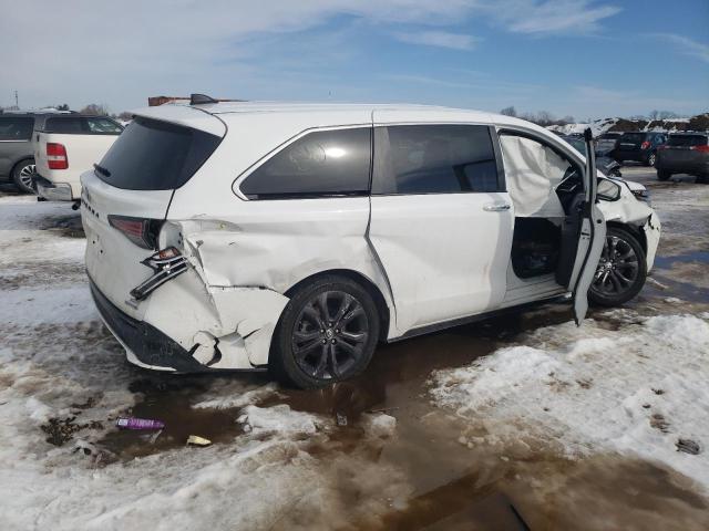 2021 TOYOTA SIENNA XSE - 5TDXRKEC8MS017540