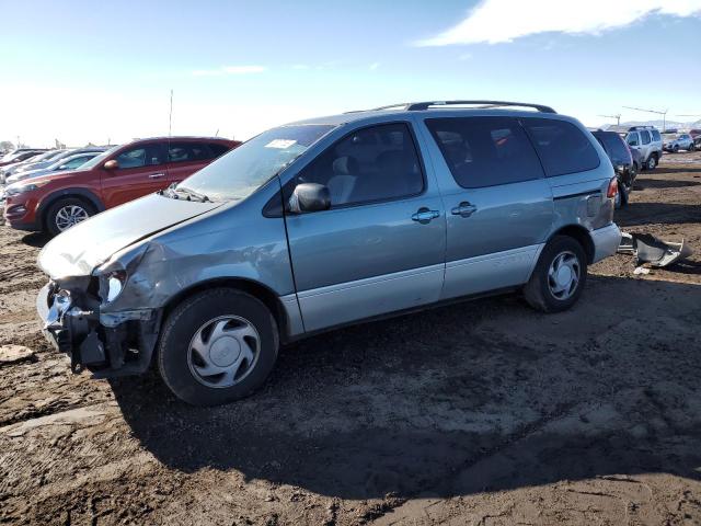 1998 Toyota Sienna LE