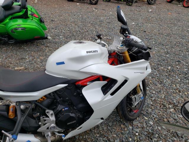 2022 DUCATI SUPERSPORT - ZDMVABDSXNB003630