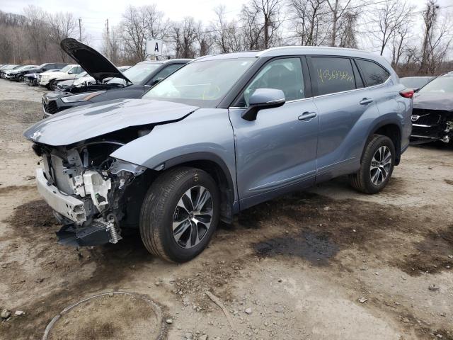 2022 TOYOTA HIGHLANDER 5TDHZRBH6NS172361