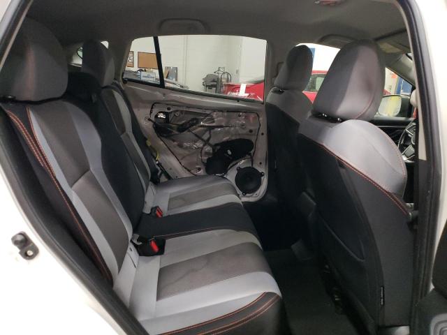 JF2GTABC4JH233189 Subaru Crosstrek Premium