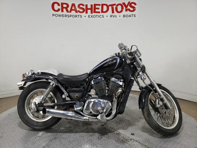 Salvage motorcycles for sale at Dallas, TX auction: 2002 Suzuki VS800 GLP