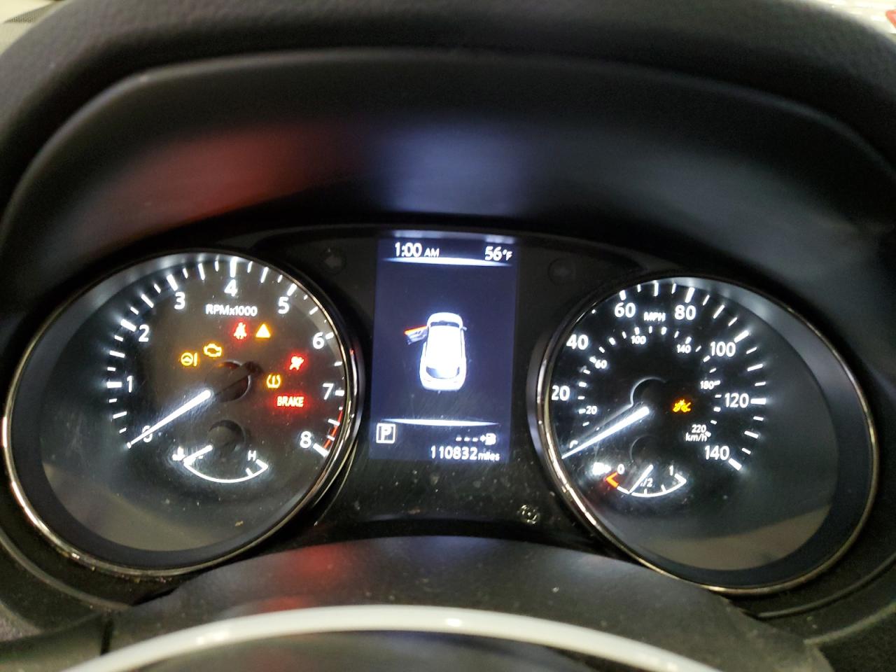 JN1BJ1CR8JW261528 NISSAN ROGUE 2018