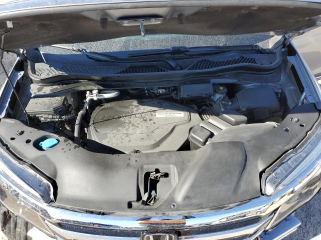 2017 HONDA PILOT TOUR - 5FNYF6H90HB015733