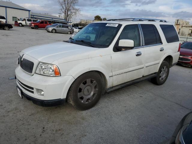 2005 Lincoln Navigator 