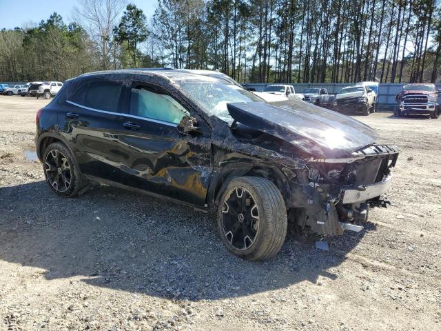 2020 MERCEDES-BENZ GLA 250 - W1NTG4EB7LU029611