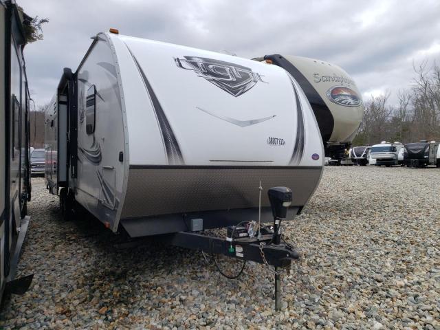 Salvage trucks for sale at Warren, MA auction: 2018 Highland Ridge Trailer