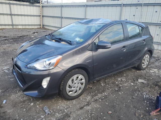 2016 Toyota Prius c 