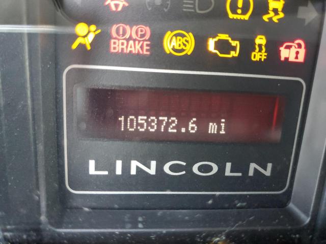 5LMJJ2J55EEL07853 Lincoln Navigator