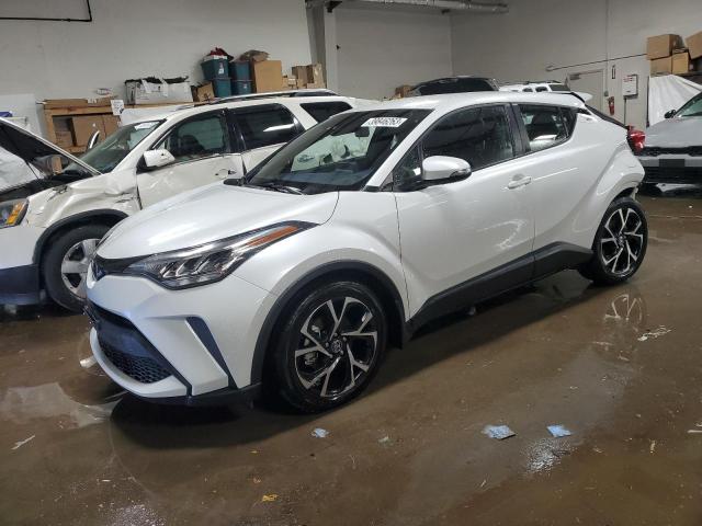 2022 Toyota C-HR XLE