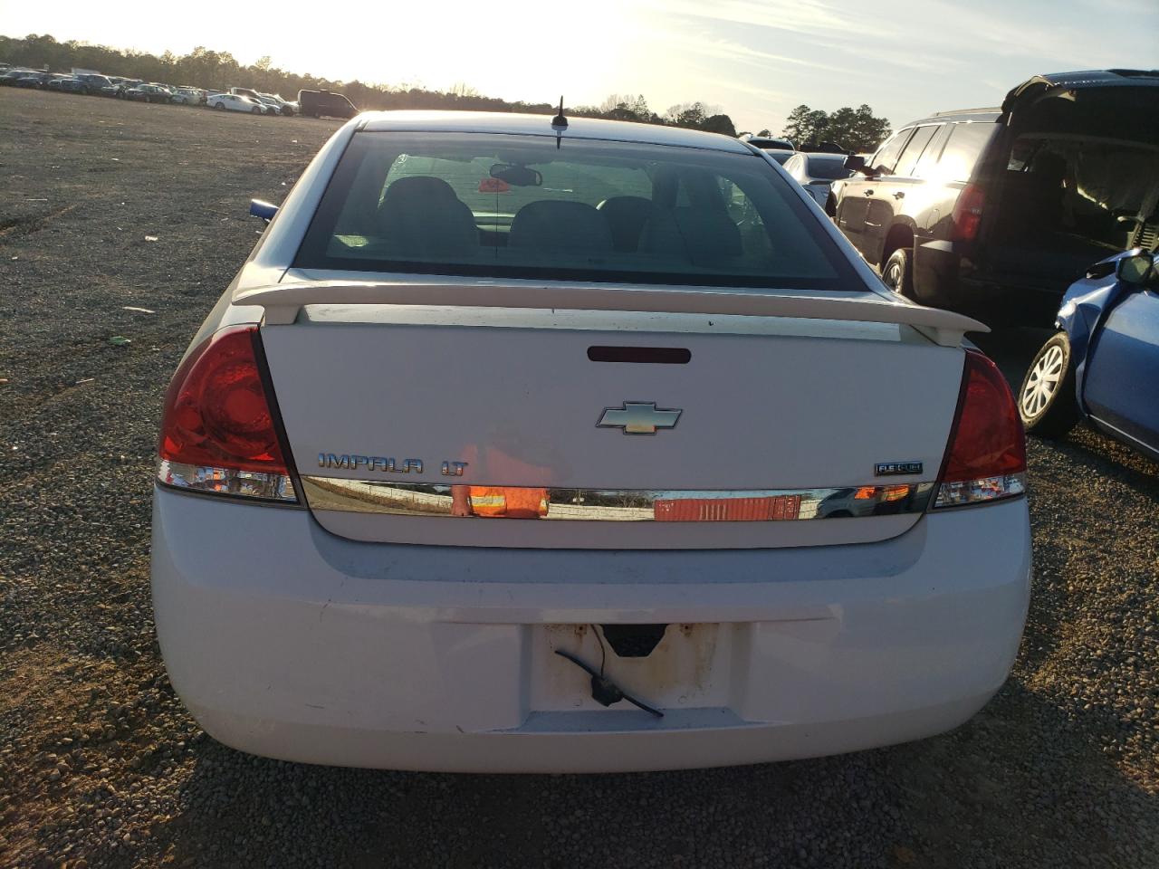 2011 Chevrolet Impala - Image 6