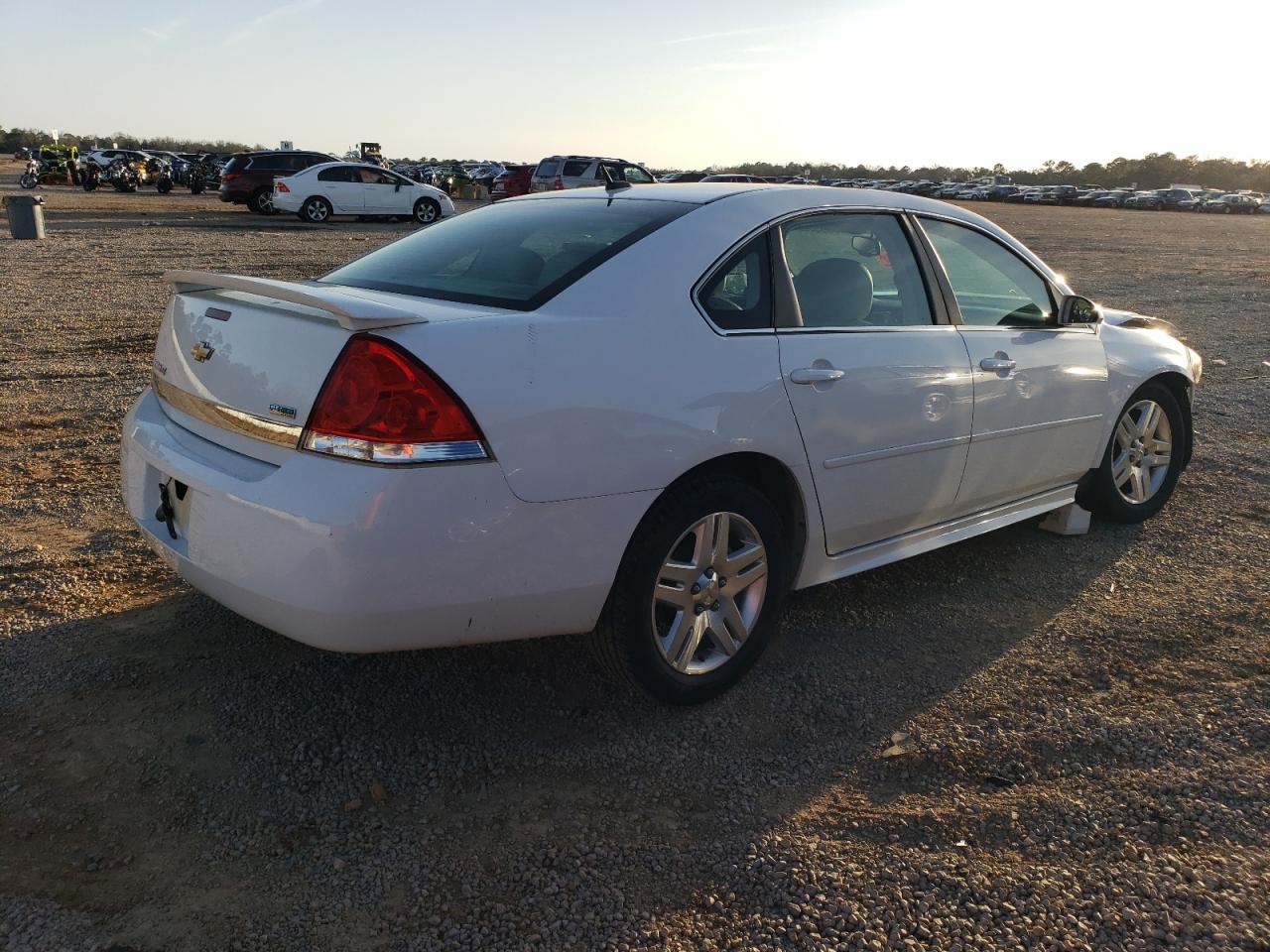 2011 Chevrolet Impala - Image 3