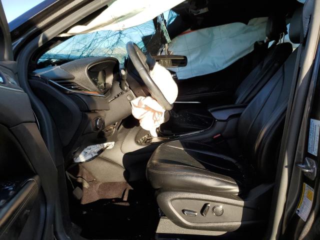 5LMCJ3C97HUL61714 Lincoln Mkc Reserve