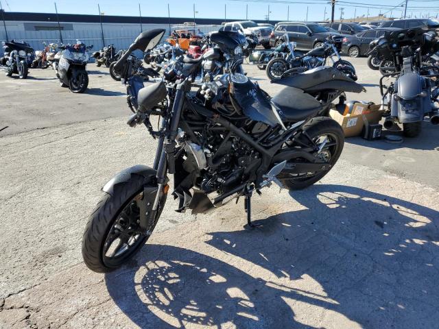 2021 YAMAHA YZFR3 A MH3RH18YXMK007937