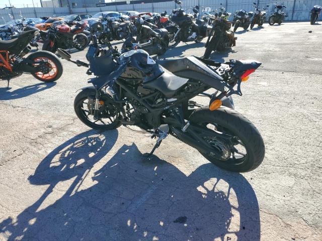 2021 YAMAHA YZFR3 A MH3RH18YXMK007937