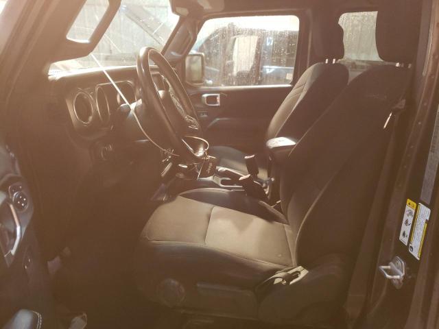 1C4HJXEN6JW329670 Jeep Wrangler Unlimited Sahara
