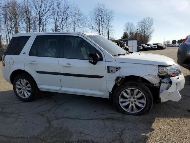 2015 LAND ROVER LR2 SE SALFP2BGXFH420931