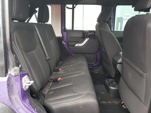 1C4BJWEG4JL904044 Jeep Wrangler Unlimited Sahara