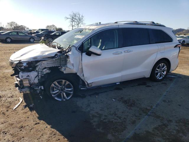 2021 Toyota Sienna Limited