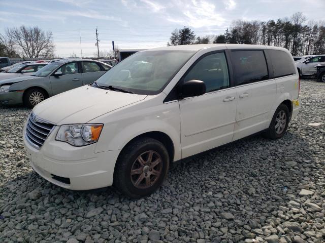 2010 Chrysler Town & Country LX