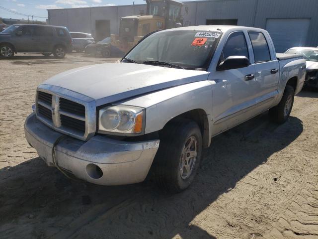 2005 Dodge Dakota 