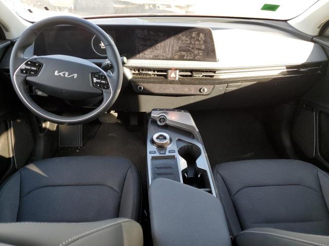 KNDC34LA2N5030594 KIA EV6 LIGHT