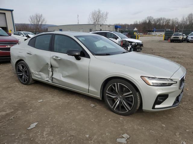 7JRA22TM8KG016709 Volvo S60