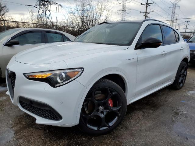 2022 ALFA ROMEO STELVIO TI VIN: ZASPAKBN4N7D25739