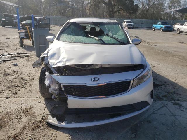 3KPFK4A7XJE284933 KIA Forte