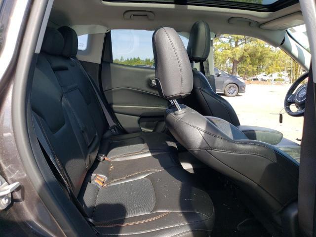 3C4NJDCB7JT357574 Jeep Compass Limited