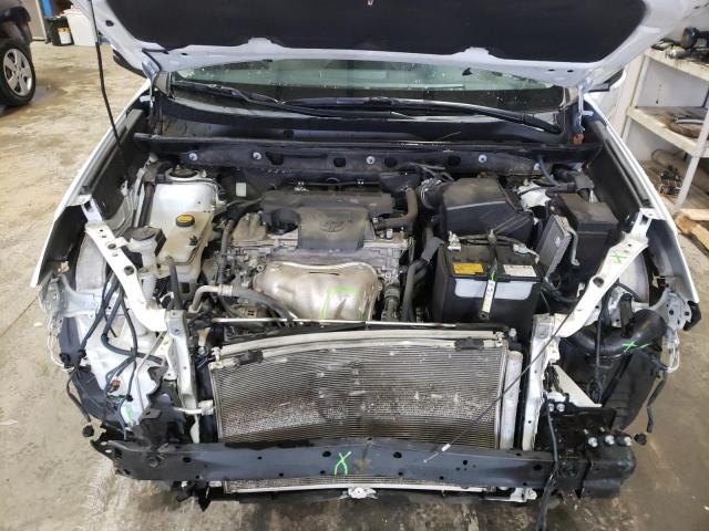 2015 TOYOTA RAV4 XLE - JTMRFREV2FD160395