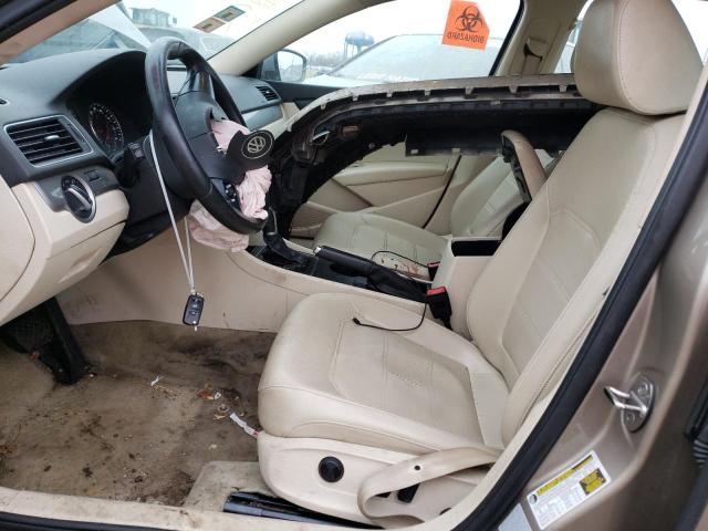 2015 VOLKSWAGEN PASSAT S - 1VWAT7A33FC084557