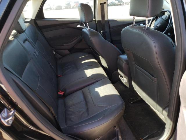 2015 FORD FOCUS SE 1FADP3F21FL275395